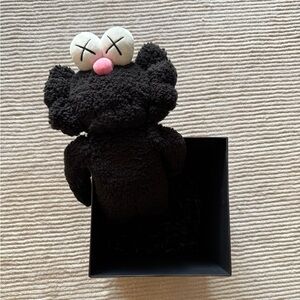 KAWS BFF Plush Black (2016 Release)